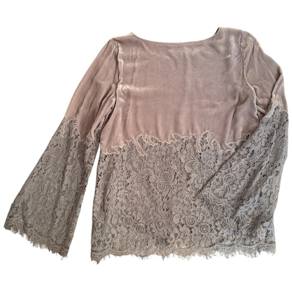 Sundance velvet lace bell sleeve top size small - Picture 3 of 8